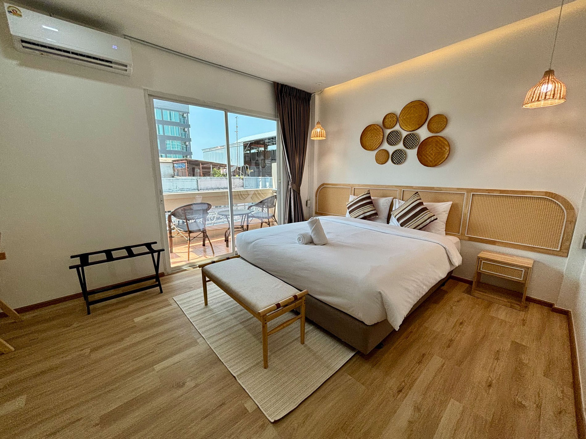 Charm Hostel Pratumnak