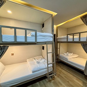 Bunk Bed in Mixed Dormitory