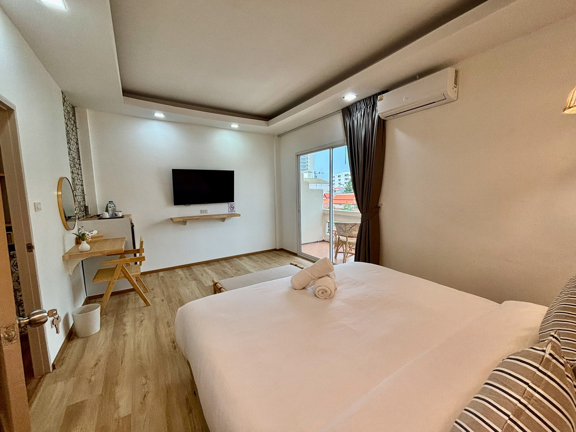 Charm Hostel Pratumnak